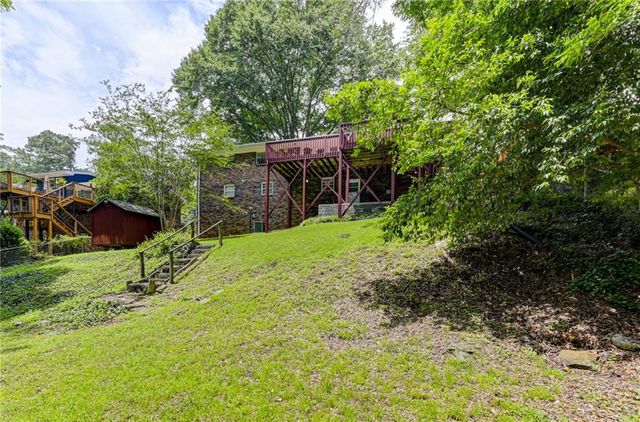 2423 Woodacres Road NE, Atlanta, GA 30345