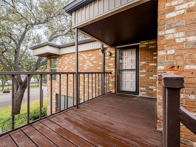 6036 Birchbrook Drive 226, Dallas, TX 75206