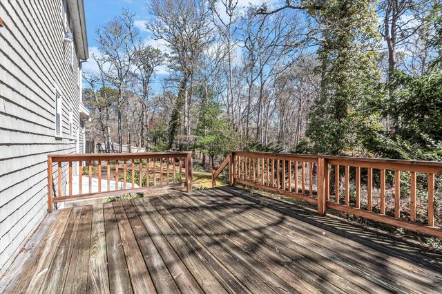 5 Briar Patch Road, Osterville, MA 02655
