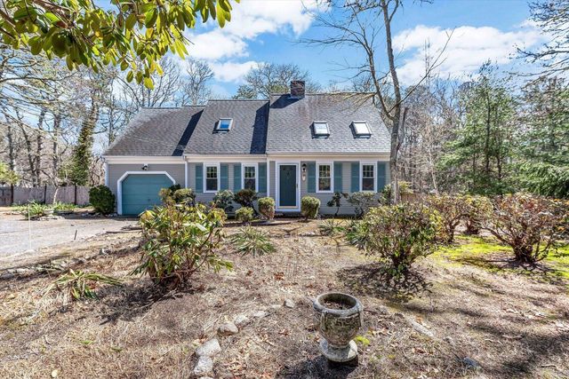 5 Briar Patch Road, Osterville, MA 02655
