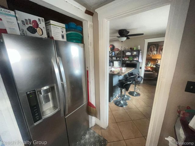 22755 GRAND RIVER Avenue, Detroit, MI 48219