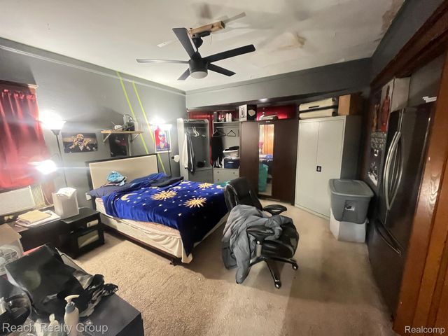 22755 GRAND RIVER Avenue, Detroit, MI 48219