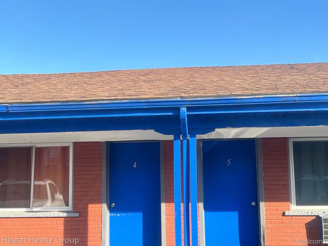 22755 GRAND RIVER Avenue, Detroit, MI 48219