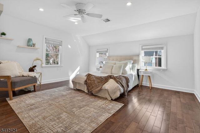 46 Elmwood Pl, Millburn Twp., NJ 07078