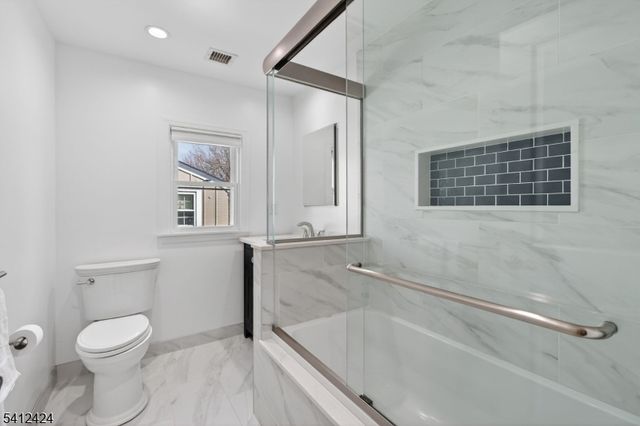 46 Elmwood Pl, Millburn Twp., NJ 07078