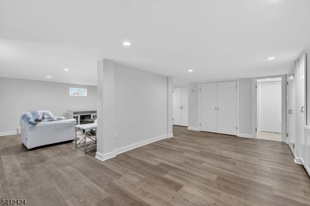 46 Elmwood Pl, Millburn Twp., NJ 07078