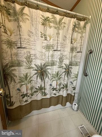 141 COUNTRY LANE, Buena, NJ 08310