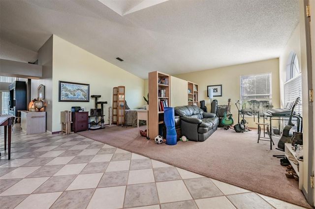 1813 DOCKSIDE DRIVE, Valrico, FL 33594