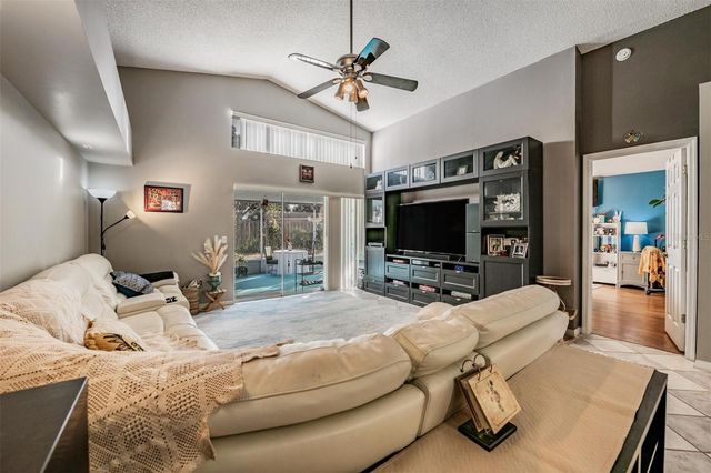 1813 DOCKSIDE DRIVE, Valrico, FL 33594