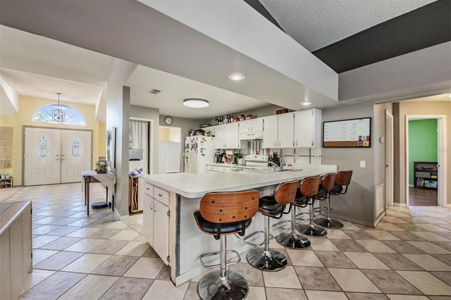 1813 DOCKSIDE DRIVE, Valrico, FL 33594