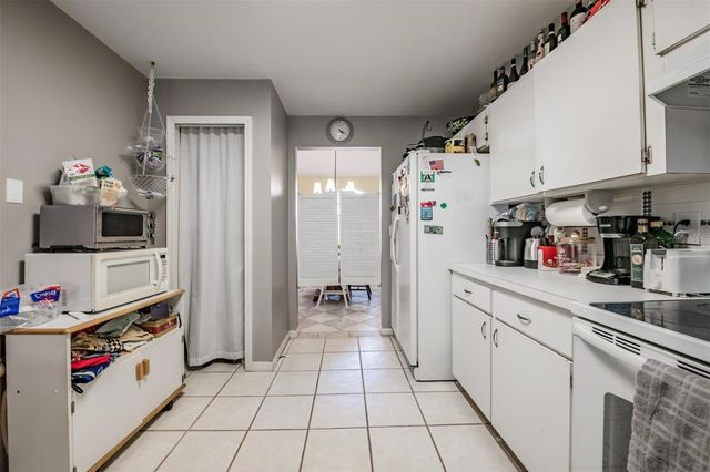 1813 DOCKSIDE DRIVE, Valrico, FL 33594