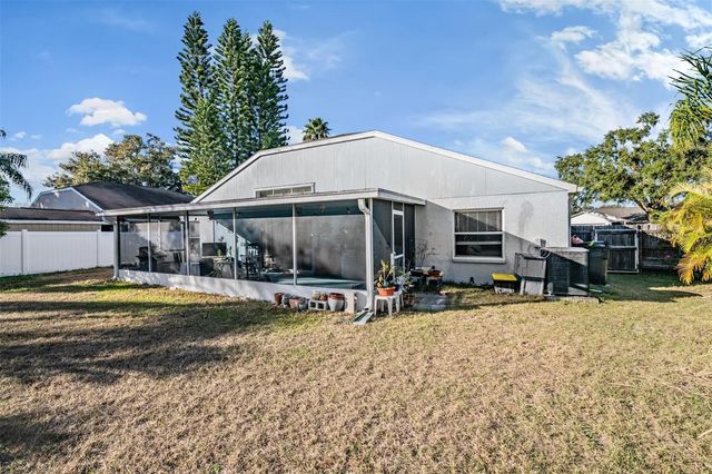 1813 DOCKSIDE DRIVE, Valrico, FL 33594