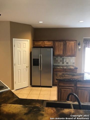 983 CALICO GDN, San Antonio, TX 78260