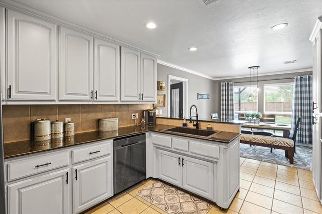 2403 County Road 1196, Tuttle, OK 73089
