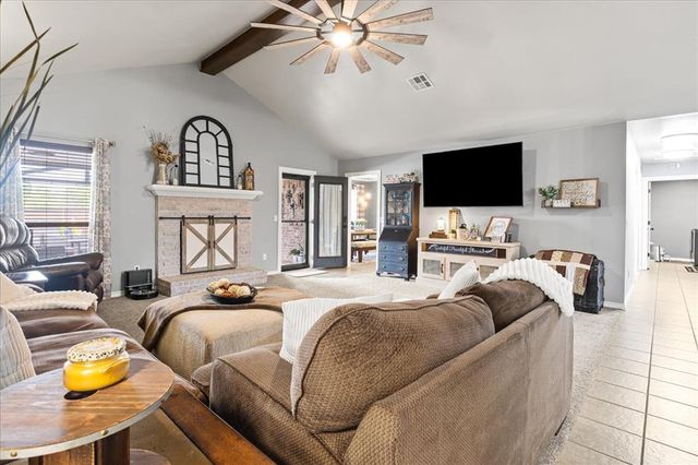 2403 County Road 1196, Tuttle, OK 73089
