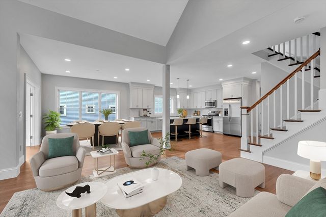 4 Weber Farm Road 4, Wrentham, MA 02093