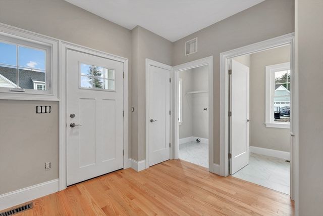 4 Weber Farm Road 4, Wrentham, MA 02093