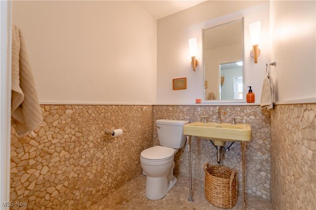 4057 Bramshaw Road NW, Canton, OH 44718