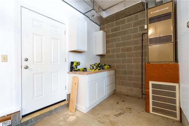 4057 Bramshaw Road NW, Canton, OH 44718