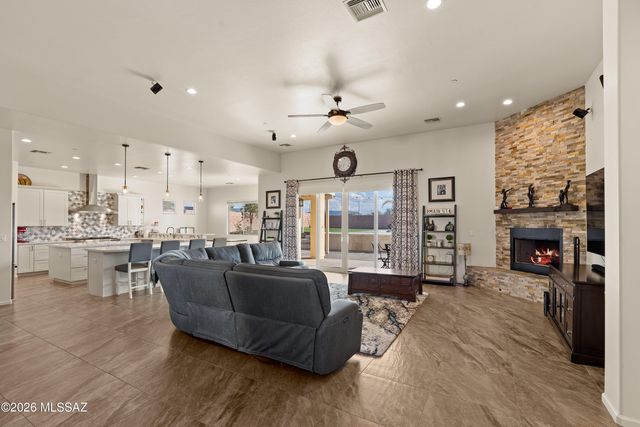 3610 E Andrada Road, Vail, AZ 85641