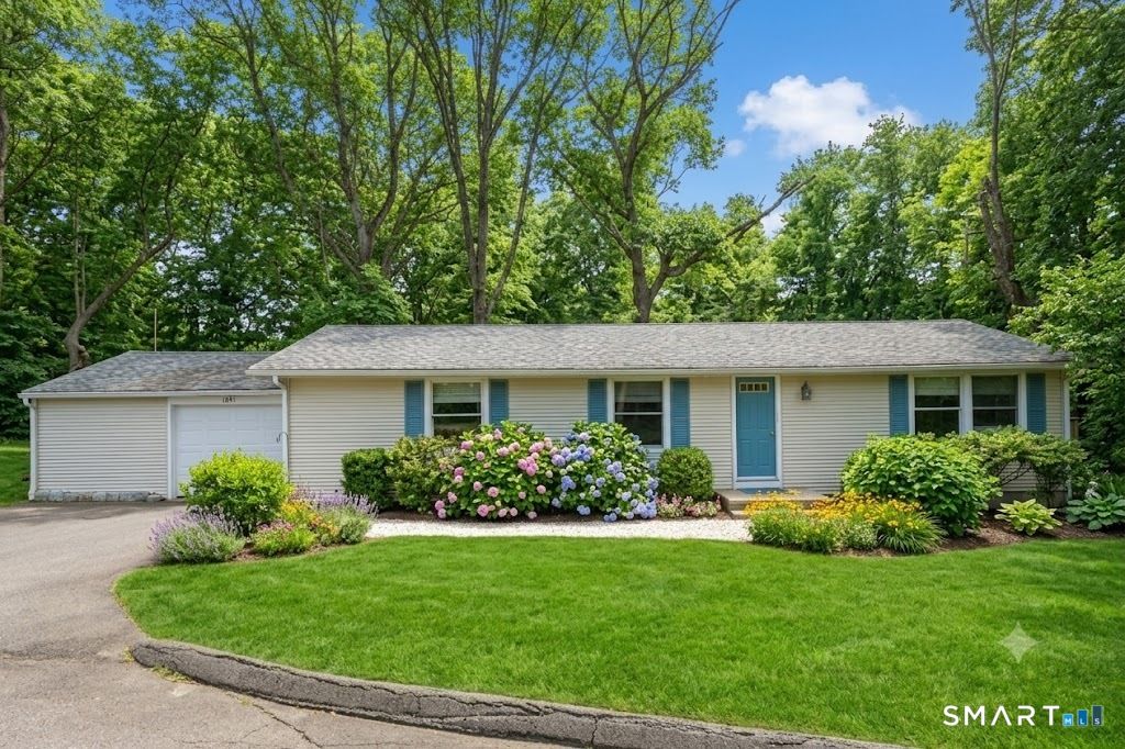 1091 Boston Post Road, Madison, CT 06443