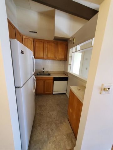 200 Central St 12, Stoneham, MA 02180