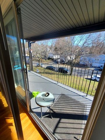 200 Central St 12, Stoneham, MA 02180