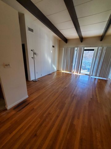 200 Central St 12, Stoneham, MA 02180