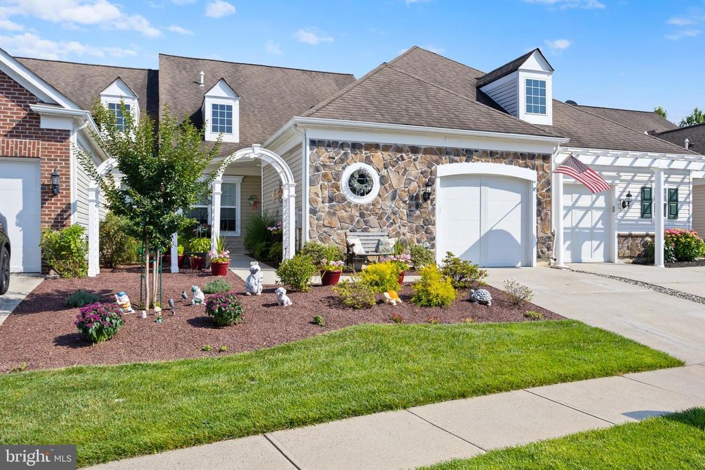 179 SPARROW DR, Hamilton, NJ 08690