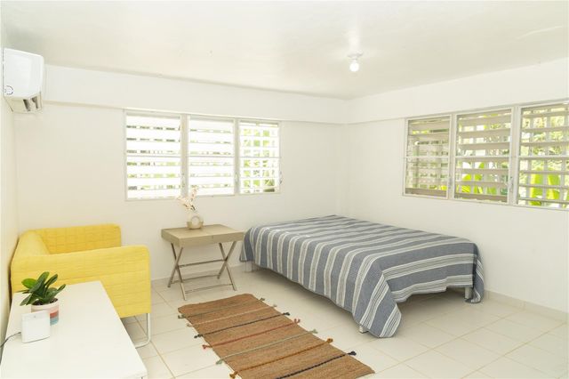 385 BRAVOS DE BOSTON, Vieques, PR 00765