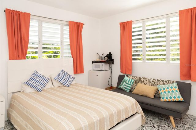 385 BRAVOS DE BOSTON, Vieques, PR 00765