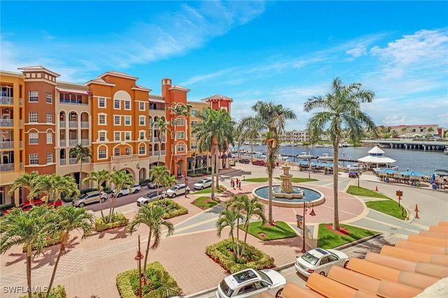 450 Bayfront PL 4304, Naples, FL 34102