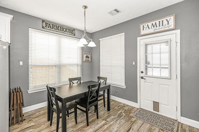 322 Spencer Landing W, La Porte, TX 77571