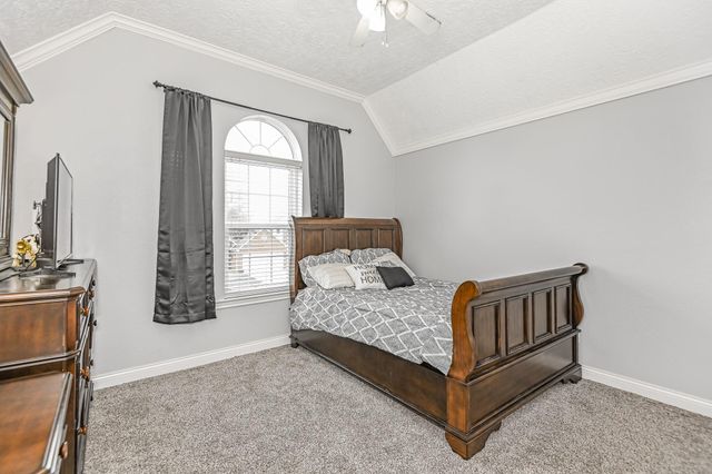 322 Spencer Landing W, La Porte, TX 77571