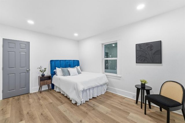 338 Yosemite Ave, Modesto, CA 95351