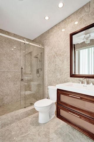 1578 S Ocean Ln 214, Fort Lauderdale, FL 33316