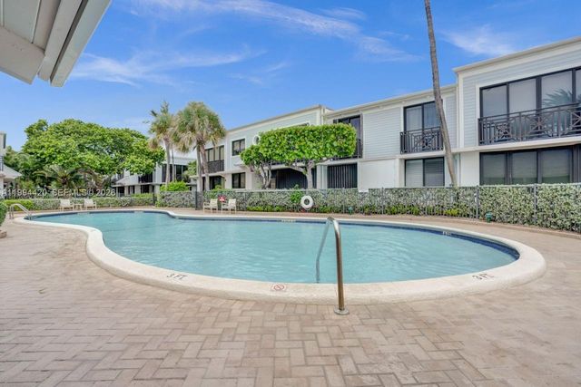 1578 S Ocean Ln 214, Fort Lauderdale, FL 33316