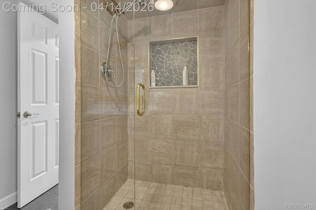 14549 Riverside Street, Livonia, MI 48154