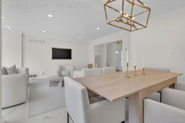 14549 Riverside Street, Livonia, MI 48154