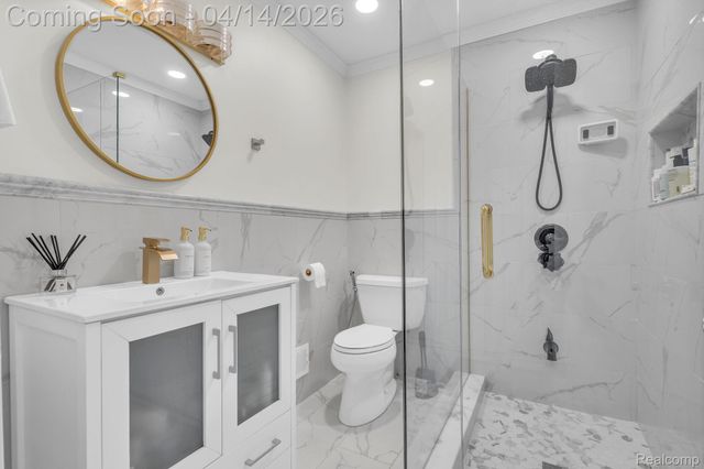 14549 Riverside Street, Livonia, MI 48154