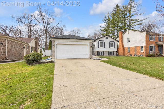 14549 Riverside Street, Livonia, MI 48154