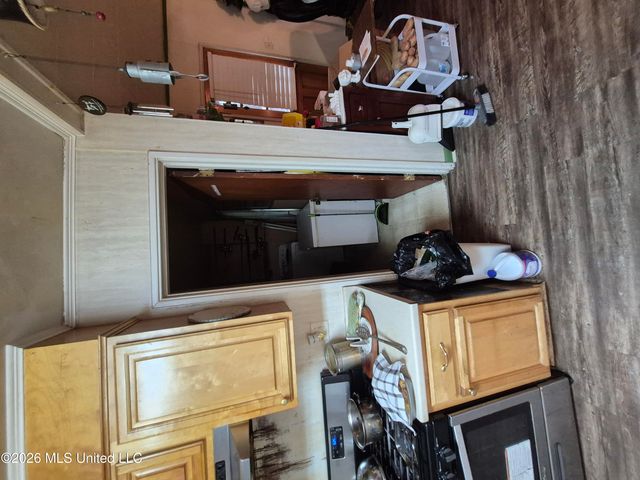 1503 Pecan Drive, Hattiesburg, MS 39401