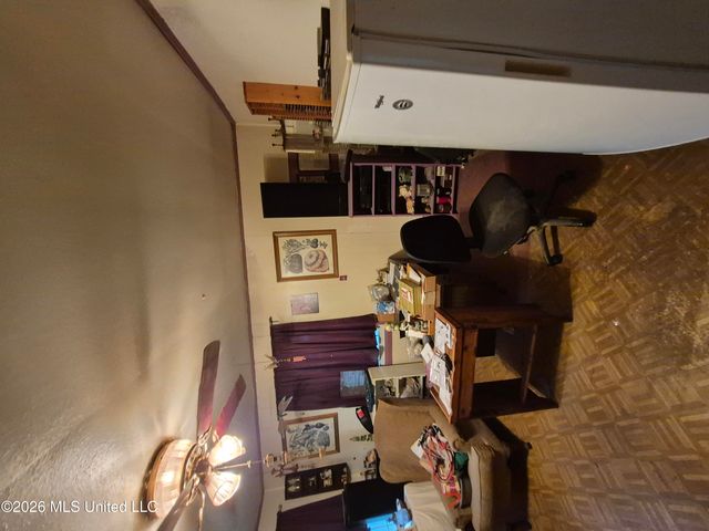 1503 Pecan Drive, Hattiesburg, MS 39401