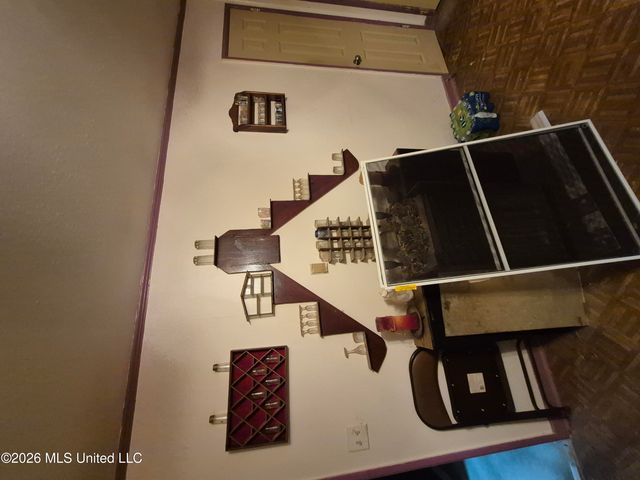 1503 Pecan Drive, Hattiesburg, MS 39401