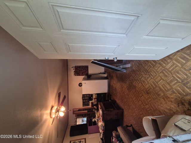 1503 Pecan Drive, Hattiesburg, MS 39401