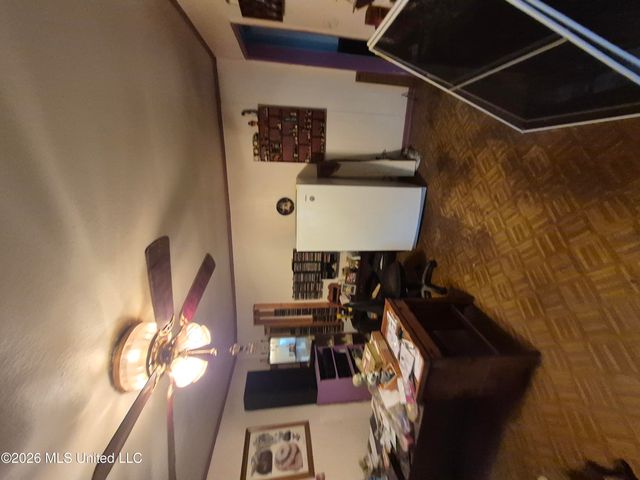 1503 Pecan Drive, Hattiesburg, MS 39401