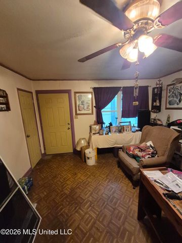 1503 Pecan Drive, Hattiesburg, MS 39401