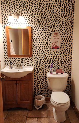 815 Kindberg Court, Elburn, IL 60119