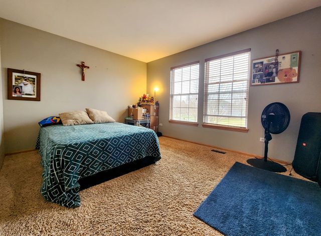 815 Kindberg Court, Elburn, IL 60119