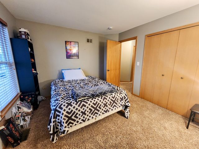 815 Kindberg Court, Elburn, IL 60119